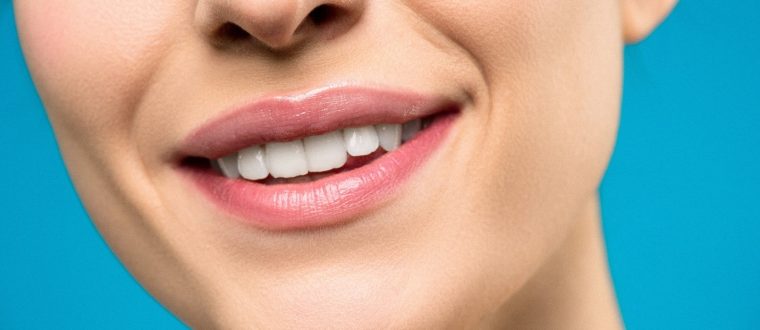 לשמור על ניקיון השיניים: כל הטיפים המבריקים ביותר